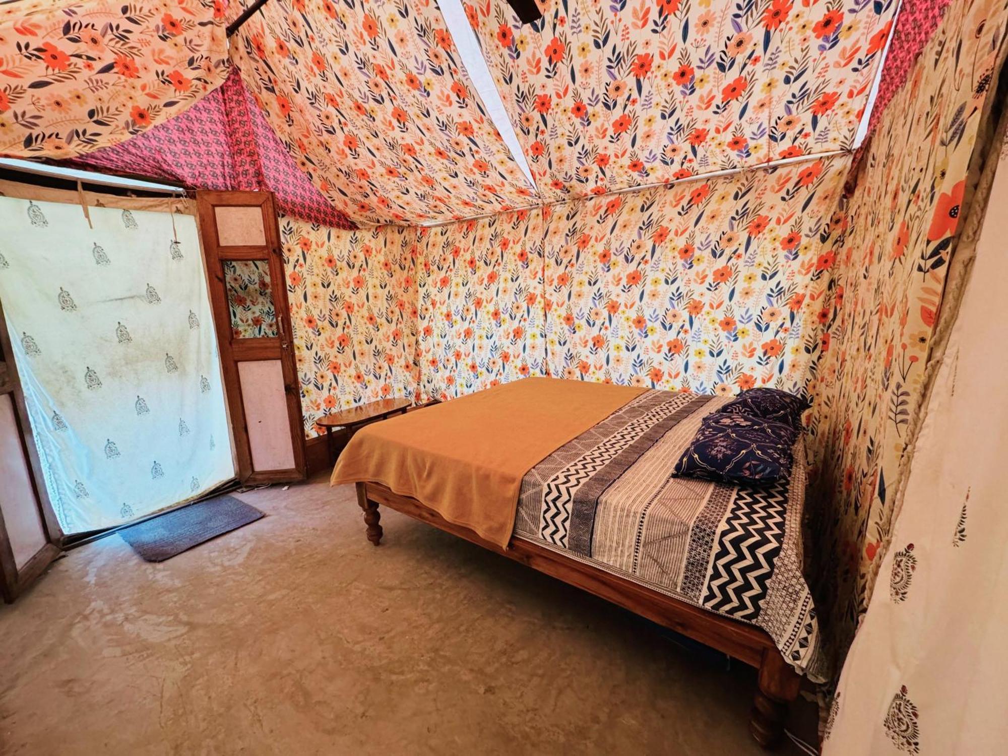 Murali Guesthouse Hampi Eksteriør billede