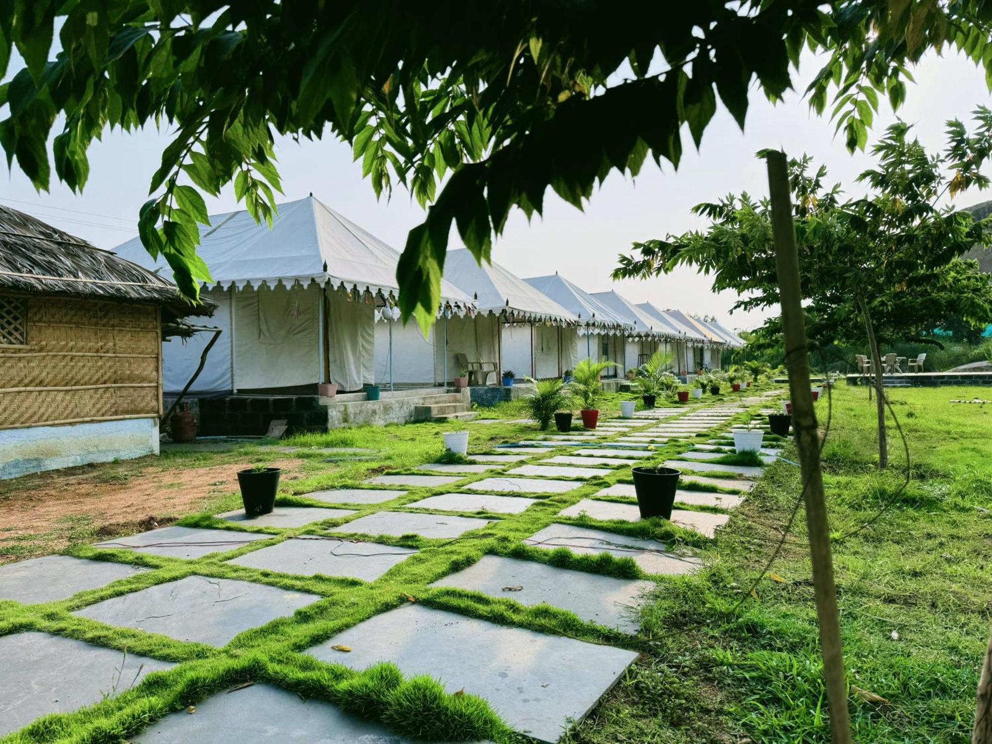 Murali Guesthouse Hampi Eksteriør billede