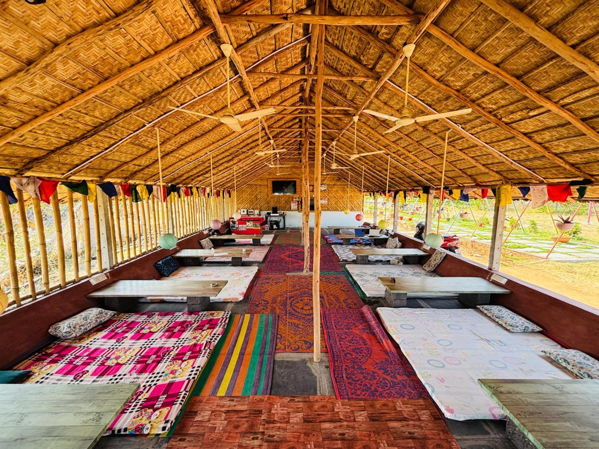 Murali Guesthouse Hampi Eksteriør billede